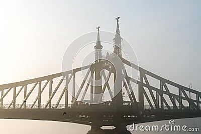 The sunrise on Danube river with the view on Liberty bridge in Budapest Stock Photo