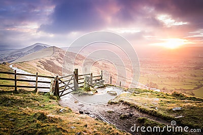 Sunrise on The Great Ridge in the Peak District, England Stock Photo