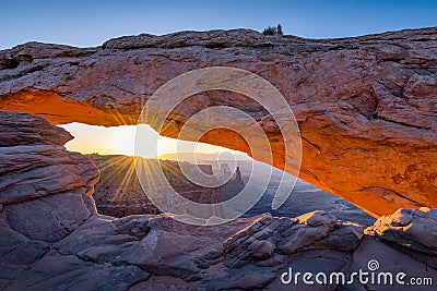 Sunrise, Mesa Arch, Canyonlands National Park Stock Photo