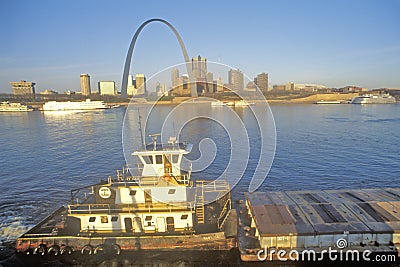 Sunrise view of St. Louis, MO skyline from Mississippi Editorial Stock Photo
