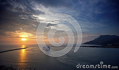 Sunset at Kaohsiung harbor (Gao Xiong, Taiwan) Stock Photo