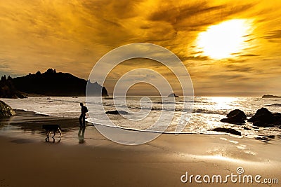 Sunset mood at the pacific ocean Editorial Stock Photo