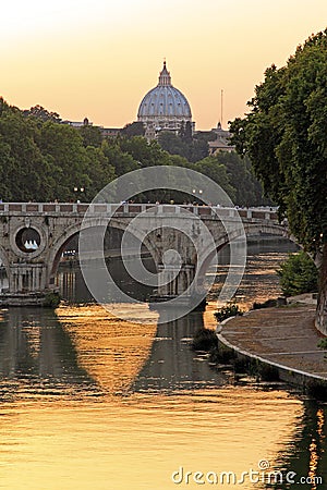 Sunset on the Tiber and Saint Peter, Rome Stock Photo