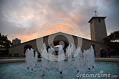 Sunset view in Napa Valley, fountain Editorial Stock Photo