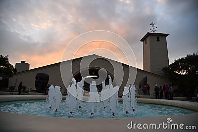 Sunset view in Napa Valley, fountain Editorial Stock Photo