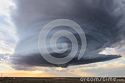 Supercell thunderstorm near Earth, Texas Stock Photo