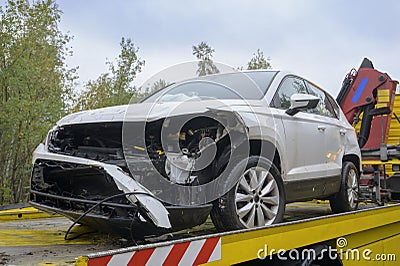 Front damage to an SUV Stock Photo