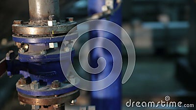 Systemröret med ventiler i tillverkning Systemröret med ventiler i tillverkning
