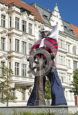 Szczecin, Poland, July 2011 5m tall monument of The Sailor holding ship wheel on Grunwaldzki Square, unveiled in 1980 Editorial Stock Photo