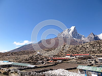 View of snow-capped Mt Taboche from Dingboche village, Sagarmatha National Park, Nepal Stock Photo