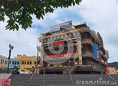 Taipa Cotai Macao Royal Palace Restaurant Macau Lisboeta Hotel Dim Sum Floating Boat Entrance Exterior Design Macanese Arts Crafts Editorial Stock Photo