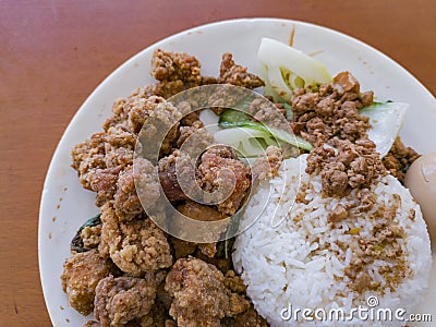 Taiwanese style braised pork rice and popcorn chicken Stock Photo