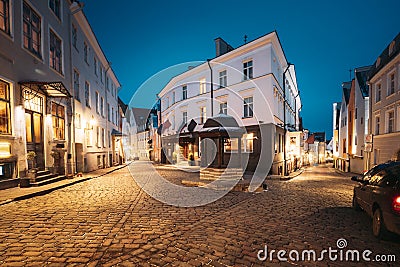 Tallinn, Estonia. Evening View Of Cat Well At Intersection Of Rataskaevu And Dunkri Street. According To Legend, Mermaid Stock Photo