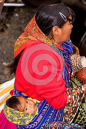 Tarahumara Indian mom - Copper Canyon - Mexico Editorial Stock Photo