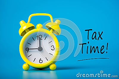 Tax time - Notification of the need to file tax returns, message for accountant - fill in tax form Stock Photo