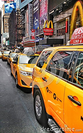 Yellow cabs in New York Editorial Stock Photo