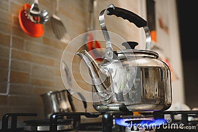 Teakettle stove cooker teapot kettle Stock Photo