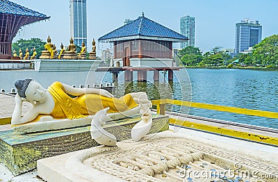 The Temple on Beira lake in Colombo Stock Photo