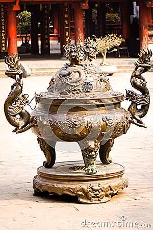 Temple incense burning, Hanoi Stock Photo