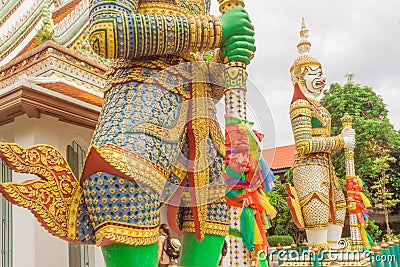 Temple thai or Wat Arun Stock Photo