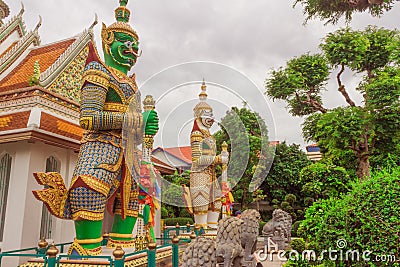 Temple thai or Wat Arun Stock Photo