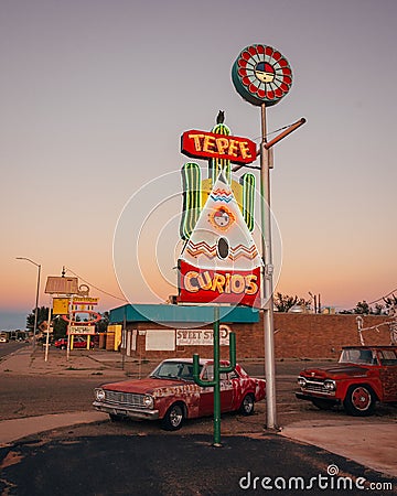 Tepee Curios vintage neon sign on Route 66 in Tucumcari, New Mexico Editorial Stock Photo