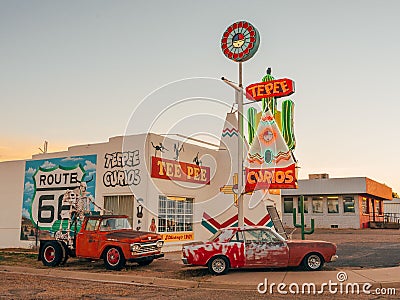 Tepee Curios vintage neon sign on Route 66 in Tucumcari, New Mexico Editorial Stock Photo