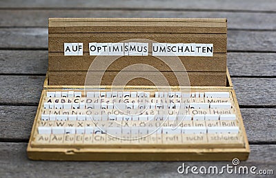 Text: Auf Optimismus umschalten Stock Photo