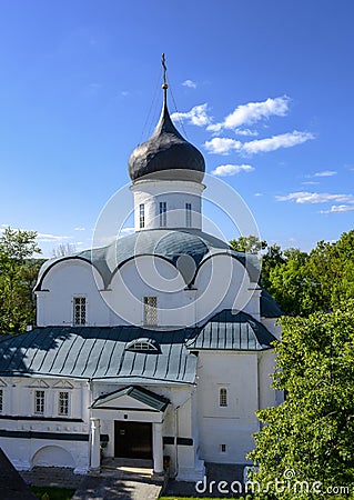 The 16th century Trinity Cathedral in Alexandrovskaya Sloboda in Alexandrov, Russia Stock Photo