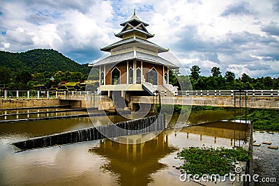 Tha Chomphu dam in Lamphun province Stock Photo