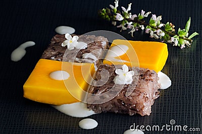 Thai dessert, Mango and sticky rice Stock Photo