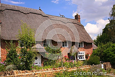 Thatched cottages in Oxfordshire Stock Photo