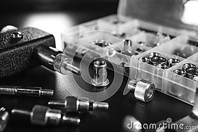 Threaded Insert Riveter Gun Kit. setting tool, nosepieces and inserts, for all types of rivets, including threaded rivet nuts, Stock Photo