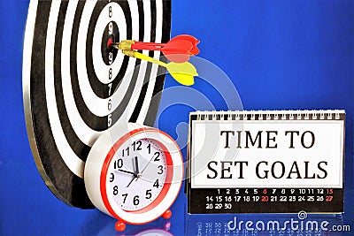 Time to set goals, a forward-looking planning approach to achieve a sustainable competitive advantage, and the search for new Stock Photo