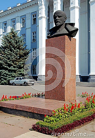 Tiraspol, Transnistria, Moldova: Lenin bust in front of City Hall Editorial Stock Photo