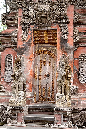 Gate at Tirta Empul. Tampaksiring. Gianyar regency. Bali. Indonesia Stock Photo