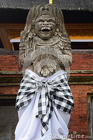 Statue. Tirta Empul temple. Tampaksiring. Gianyar regency. Bali. Indonesia Stock Photo