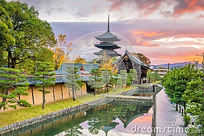 Toji temple and wood pagoda in autumn Kyoto, Japan Stock Photo