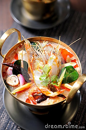 Tom Yum soup, Thai traditional spicy prawn soup Stock Photo