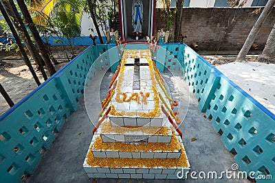The tomb of a Croatian missionary, Jesuit father Ante Gabric in Kumrokhali, West Bengal, India Stock Photo