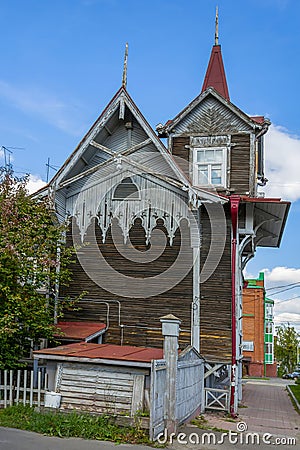 Tomsk, an old wooden apartment building on Kuznetsova Street Stock Photo