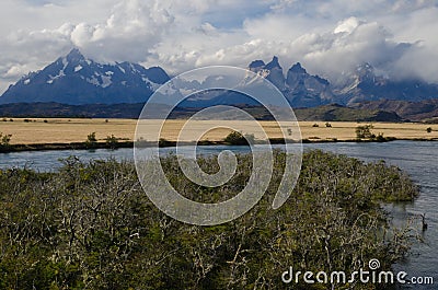 Toro Lake and Cordillera Paine in the Torres del Paine National Park. Stock Photo