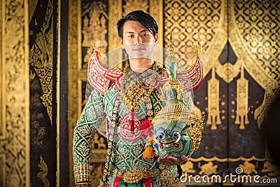 Tosakan, the main character in the Ramayana poem. Khon. Thai culture dancing art in masked khon Stock Photo