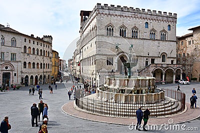 Palazzo dei Priori Vincitori and fountain in Perugia, Umbria Editorial Stock Photo