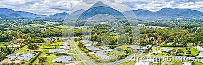 Town Healesville surrounded by mountains. Stock Photo