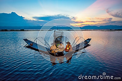 Traditional Burmese Fishermen at Inle lake Stock Photo