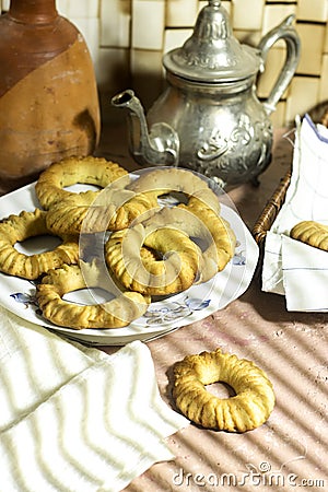 Traditional festive Algerian Kaak dry cookies ring named 