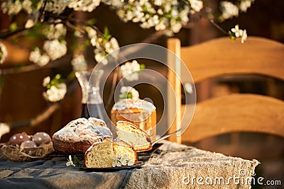 Traditional russian Easter cottage cheese dessert. Orthodox paskha, kulich cakes on table. Stock Photo