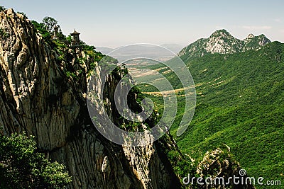 Trail and cliffs in Songshan Mountain, Dengfeng, China. Songshan is the tallest of the 5 sacred mountains Stock Photo