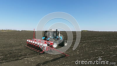 Featured image of post Trator Plantando Milho Encontre imagens stock de um trator plantando uma planta o de em hd e milh es de outras fotos ilustra es e imagens vetoriais livres de direitos na cole o da shutterstock